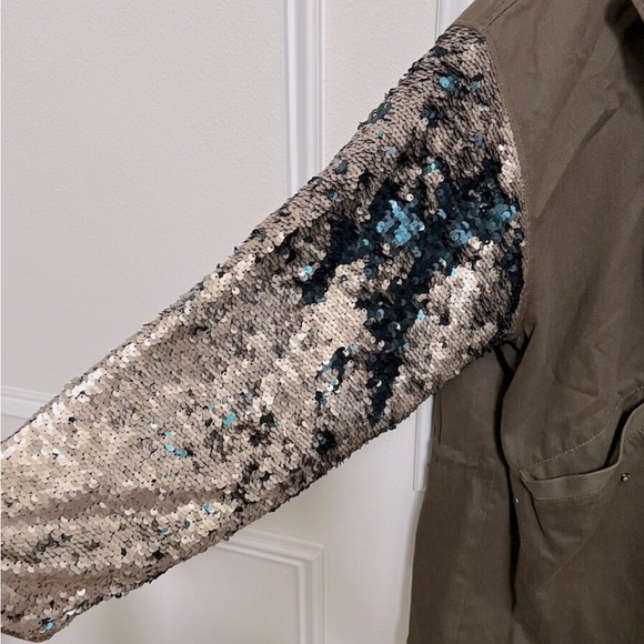 Zara Changing Sequin Sleeve Parka Olive Green Utility Jacket Shiny Sparkly - Picture 15 of 16